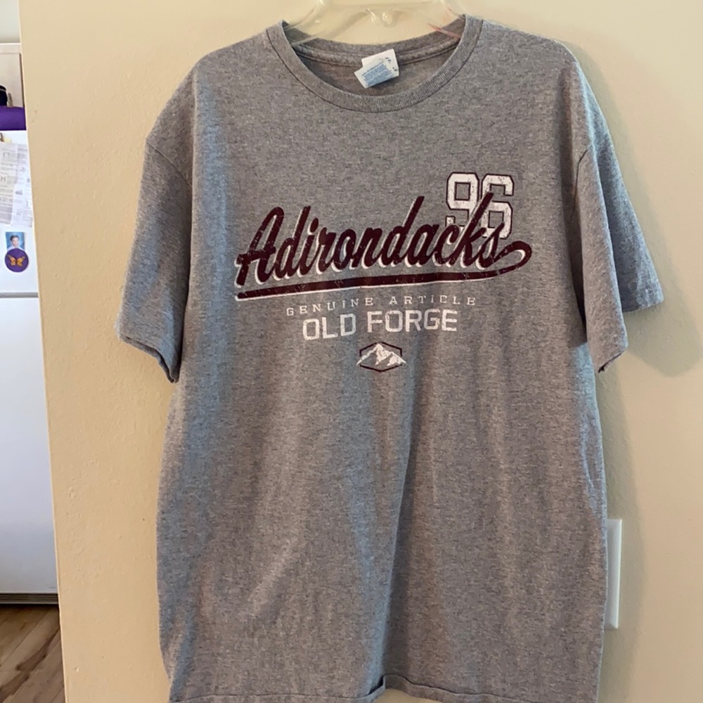 Adirondacks. Tee. Medium.